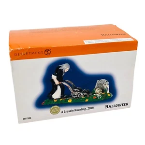 Department 56 A Gravely Haunting Halloween Series 2009 Dept 56 Accessory Figure - Picture 1 of 5