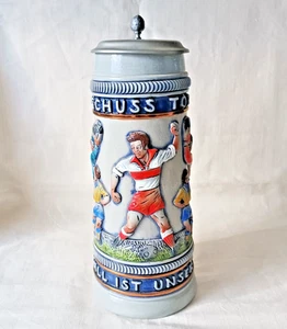 Boccale birra King Rastal coperchio latta con incisione 1L ceramica dipinto a mano calcio 1988 - Foto 1 di 7