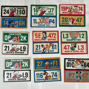 Disney Wunderbrot Crazy Nummernschilder 1976 Konvolut 18 Aufkleber Dumbo Mickey - Bild 1 von 10