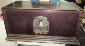 1920`s Murdock Neutrodyne 7 Tube Radio - Picture 1 of 10