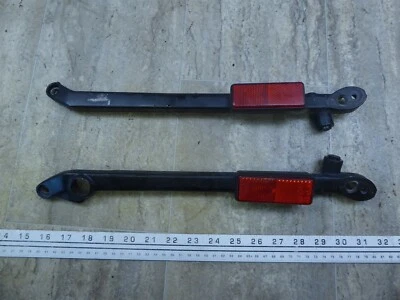 1984 Honda VF700F Interceptor H694-1) left right rear fender struts set Foto 1 de 4