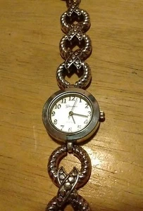 Vintage Geneva Platinum D8934 Reloj Mujer , Atletismo con Nuevo Pila K - Imagen 1 de 5