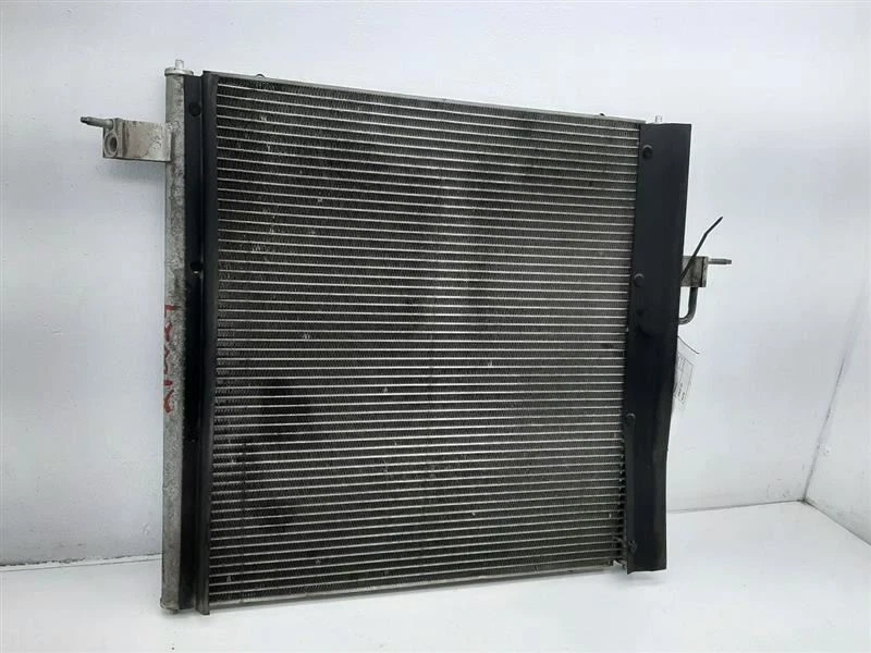 Condensador de aire acondicionado 01-11 Ford Ranger 6L5Z19712CB Foto 1 de 4