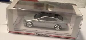 TSM430590 TSM-Model: 1/43 Bentley Flying Spur with Clear Roof Breeze Silver 2020