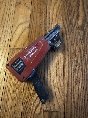 REVISTA DE TORNILLO HILTI SMD 50 SMD50 Foto 1 de 4