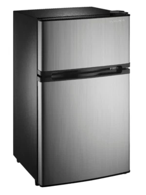 Insignia NSCF30SS9 20" Acero Inoxidable 3.0 Cu. Mini nevera con congelador superior Ft.  Foto 1 de 2