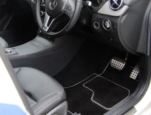 VAUXHALL ZAFIRA 2012 - 2018 BLACK 6 PIECE MATS WITH SILVER TRIM + 4 front clips - Picture 1 of 2