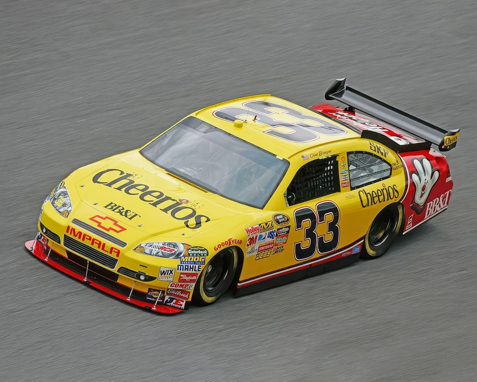 Impresión fotográfica brillante Clint Bowyer 2010 Daytona 500 NASCAR 8"X10" Foto 1 de 1