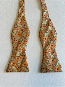 Robert Talbott Men's 100% Silk Orange Paisley Self Tie Bowtie - Picture 1 of 4