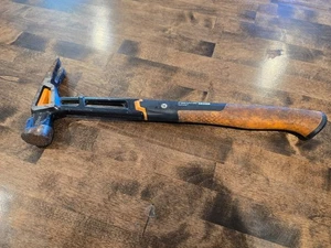 Fiskars IsoCore 22 oz Smooth Face Rip 16" Hammer Steel Handle Tool - Picture 1 of 4