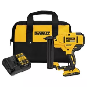 DEWALT 20V MAX* Kit de grapadora corona estrecha 18GA (DCN681D1) - Imagen 1 de 8