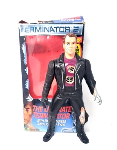 The Ultimate Terminator 2 Talking Figure Arnold Schwarzenegger Kenner, non testato - Foto 1 di 15