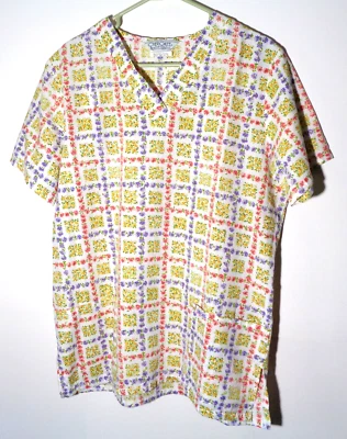 Women's Floral Theme Poly/Cotton Scrub Top by Cherokee in Size Medium - Image 1 of 4