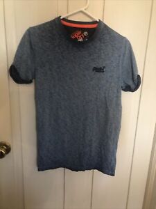Superdry Low Roller Logo T Shirt With Fold Over Cuffs XS Blue