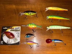 Storm Lure Lot 9 Pieces Subwart, Hot N Tot Ect - Picture 1 of 18