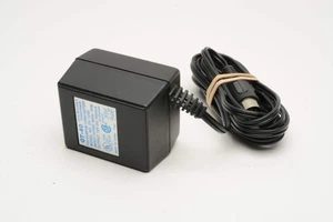 Quantum QT-40 DV-1250 AC adapter for Quantum Turbo battery - Picture 1 of 3