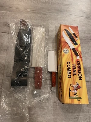 This is the Chipaway Cutlery Oregon Trail Combo knife set. - Image 1 of 4