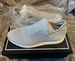 NIB Urban Sport by J/Slides Tiger Silver Metallic Slip-On Sneaker Women's Size 9 - Picture 1 of 8