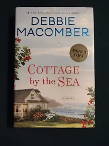 Debbie Macomber~Cottage By The Sea (Hardcover 2018) Signed First Edition - Picture 1 of 12
