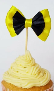 12 X  EMMA WIGGLE BOW CUPCAKE CAKE TOPPERS  EMMA WIGGLE INSPIRED CAKE TOPPERS - Bild 1 von 5
