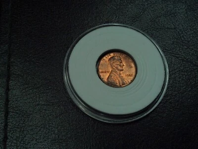 1982 Lincoln Penny About Uncirculated  - Image 1 of 4