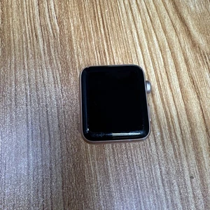 Apple Watch Series 3 42mm Rose Gold (GPS) Aluminum Case - Picture 1 of 4