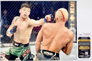 UFC Brandon Moreno Signed 11x14 Photo D Authentic Autograph MMA JSA COA - Picture 1 of 2
