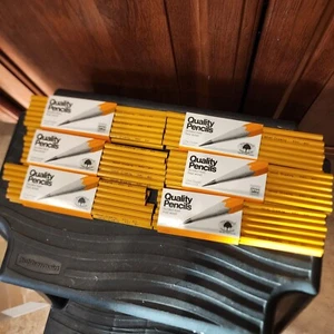 Matite da disegno Faber Castell 880 4H in velluto piombo 72 quantità NOS - Foto 1 di 10
