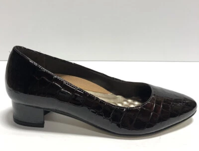 Walking Cradles Women’s Heidi, Black Block Heel Pump, Size 7.5 Wide - Image 1 of 4