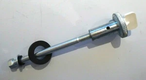 FUEL FILTER STUD ASSEMBLY. COMPATIBLE WITH: MASSEY FERGUSON, CASE IHC, FORD NH - Picture 1 of 1
