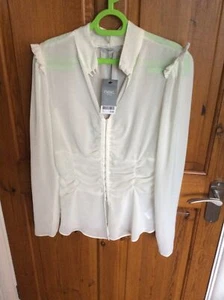 Damenbluse von Next cremefarben Größe 10 neu mit Etikett (UVP £38) - Bild 1 von 4