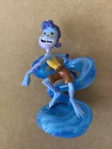 Figura Alberto Sea Monster Disney PVC Pastel Topper Figura 4"" Luca Coleccionable - Imagen 1 de 2