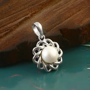 Natural Round Freshwater Pearl Gemstone Pendant in 925 Sterling Silver For Women - Foto 1 di 4