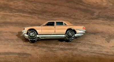 Vintage Yatming Mercedes Benz 450 SEL #1061 Brown - Image 1 of 4