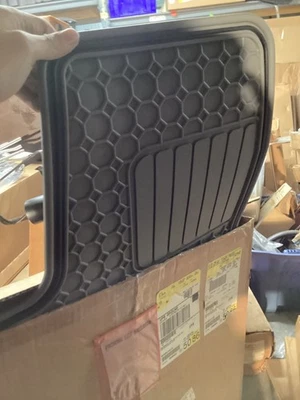 REVESTIMIENTO DE SUELO BUICK RENDEZVOUS Foto 1 de 2