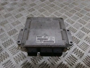 Centralina motore CITROËN C8 EA, EB 9647474680 2.20 Diesel 94kw 2004 22239365 - Foto 1 di 3