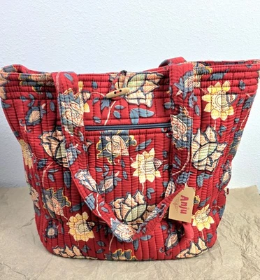Quilted Anju Tote Bag Box #390 - Image 1 of 4