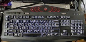 Dell Alienware TactX Gaming Illuminated Keyboard Y-U0008-O KG900 Wired Tested - Picture 1 of 12