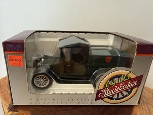 Liberty Classics 1916 Studebaker Bank Pennsylvania Railroad grün Druckguss Metall - Bild 1 von 12