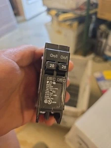 Eaton BR2020 Plug-In Circuit Breaker 20A 2P 120/240V Type BR - Picture 1 of 3