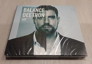 Balance 020 by Deetron (CD, Oct-2011, 2 Discs) JAMES ZABIELA HERNAN CATTANEO - Foto 1 di 3