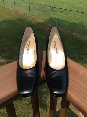 Tacones de colección Andrew Geller Magic Maestro talla 6,5 usados en excelente estado negros Foto 1 de 4