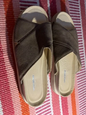 Женские замшевые сандалии Vagabond Erin горки желтовато-коричневый цвет, размер 40 - Изображение 1 из 4