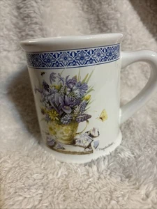Hallmark Nature's Marjolein Bastin Kaffee-/Teetasse/Tasse Skizzenbuch Blumenstrauß - Bild 1 von 5