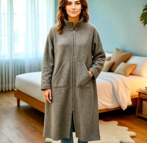 Amanda Stewart langer Morgenmantel mit Kapuze Frontreißverschlusstaschen Damengröße Large - Bild 1 von 12