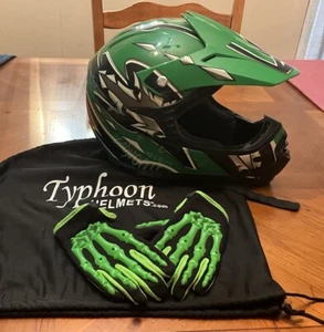 Typhoon Youth Large Dot Certified Helmet W/Gloves - Picture 1 of 11