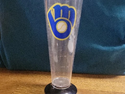 MLB Milwaukee Brewers Park Logo Plastic Beer Glass 2015 Cover