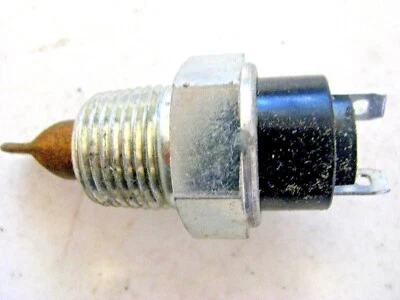 GP - Piezas Garantizadas TSU27 Motor Refrigerante Temperatura Transmisor D1850, 1993316 Foto 1 de 3