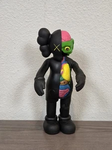 KAWS Companion Flayed Open Edition Vinyl Figur schwarz - Bild 1 von 8