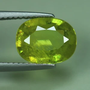2,60 Cts_Excelente Esfena Verde Titanita 100 % Natural Sin Calentar - Imagen 1 de 3